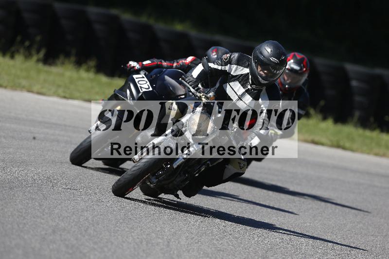 /Archiv-2025/48 25.08.2025 Cornu Master School ADR/blau-bleu/13